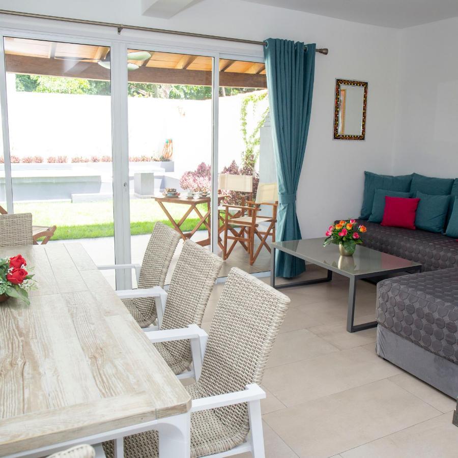 Hotel Oasis-Dream Holidays - La Petite France ซาน เบอนาร์ดิโน ภายนอก รูปภาพ