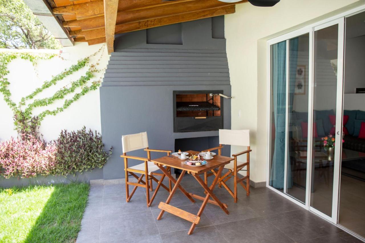 Hotel Oasis-Dream Holidays - La Petite France ซาน เบอนาร์ดิโน ภายนอก รูปภาพ