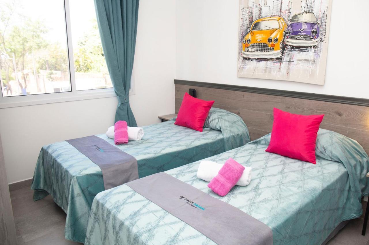 Hotel Oasis-Dream Holidays - La Petite France ซาน เบอนาร์ดิโน ภายนอก รูปภาพ