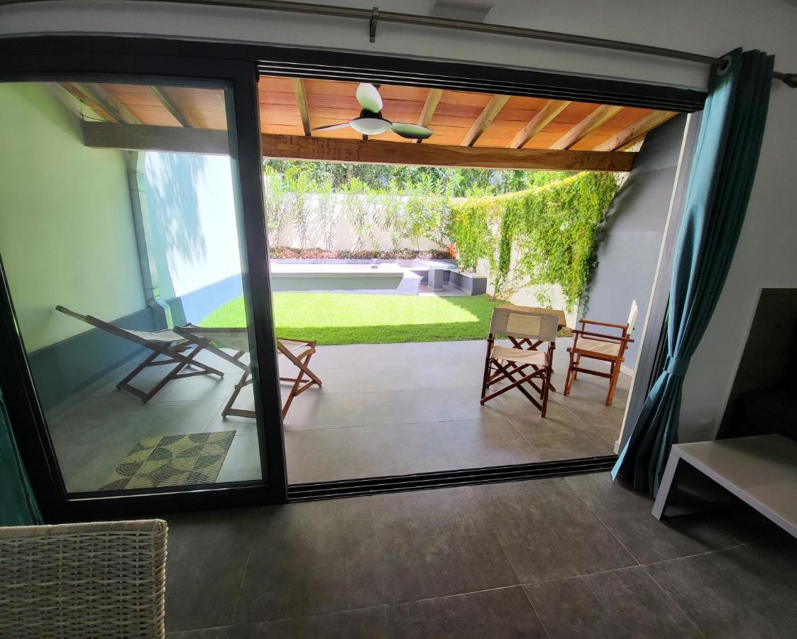 Hotel Oasis-Dream Holidays - La Petite France ซาน เบอนาร์ดิโน ภายนอก รูปภาพ